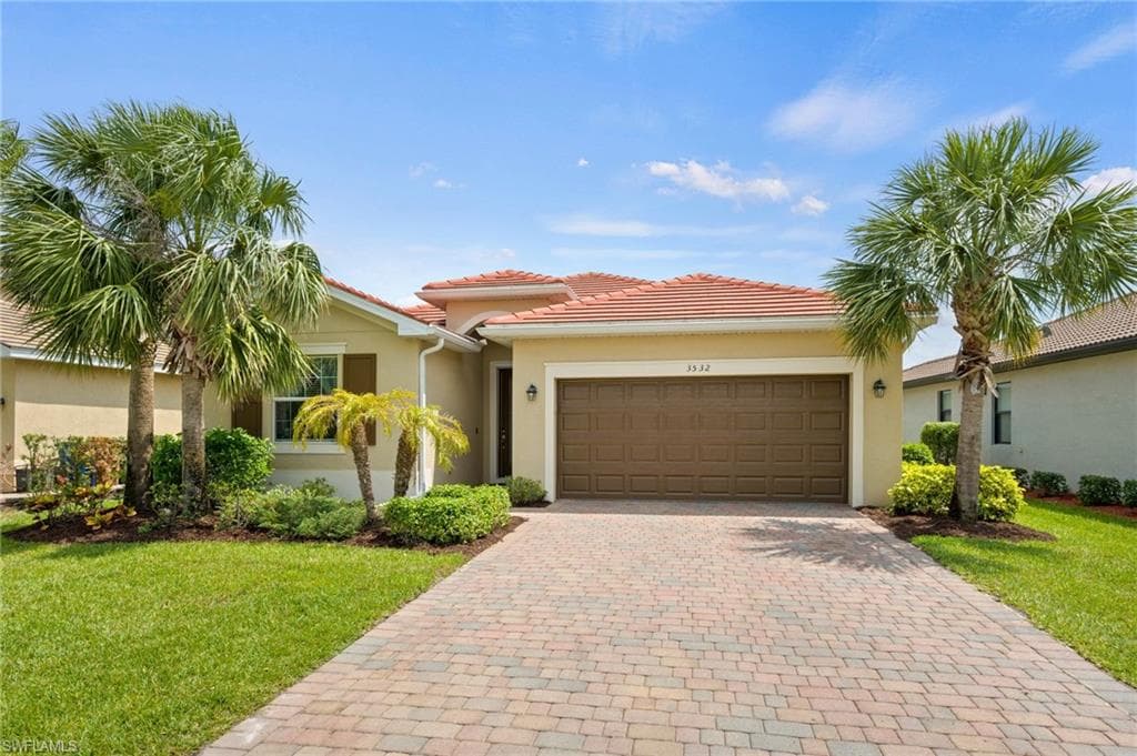 3532 E Hampton CIR ALVA, FL 33920