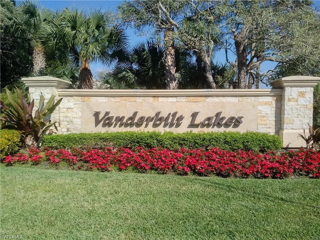 3930 Windward Passage CIR 101 BONITA SPRINGS, FL 34134