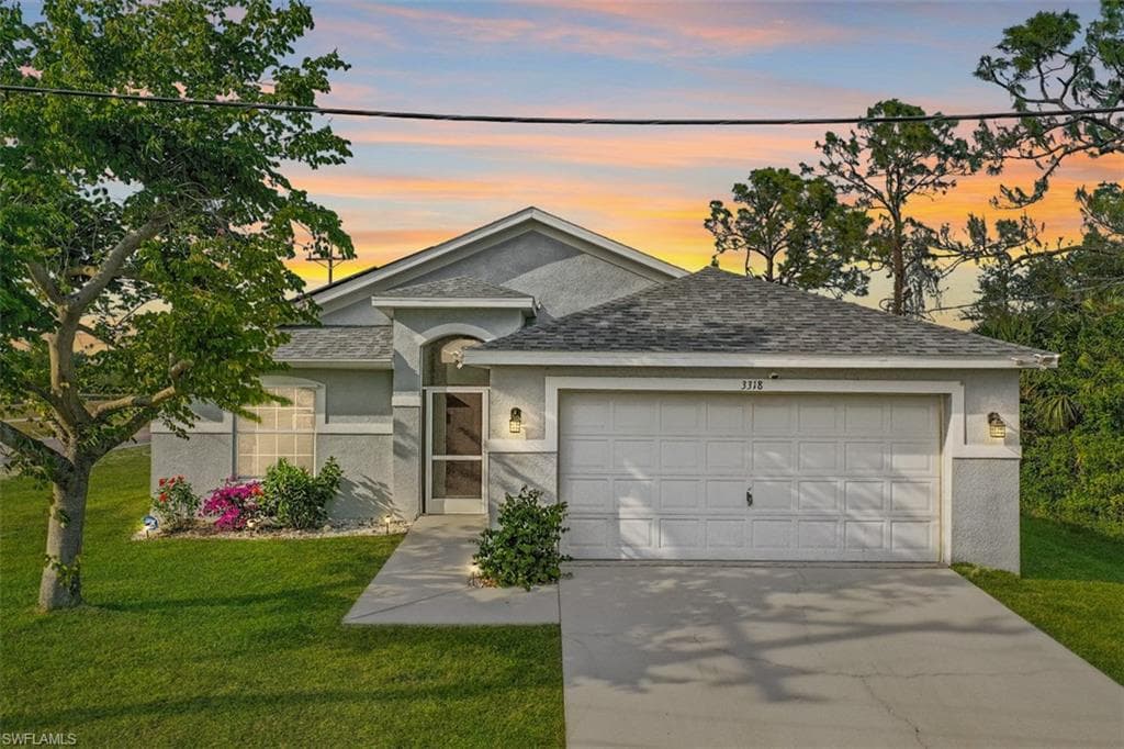 3318 17th ST W LEHIGH ACRES, FL 33971