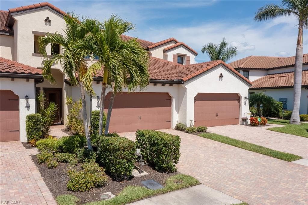 11860 Arboretum Run DR 202 FORT MYERS, FL 33913