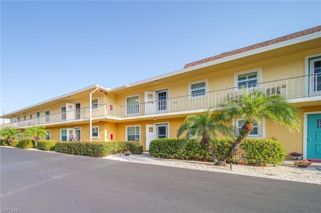 401 Charlemagne BLVD A207 NAPLES, FL 34112