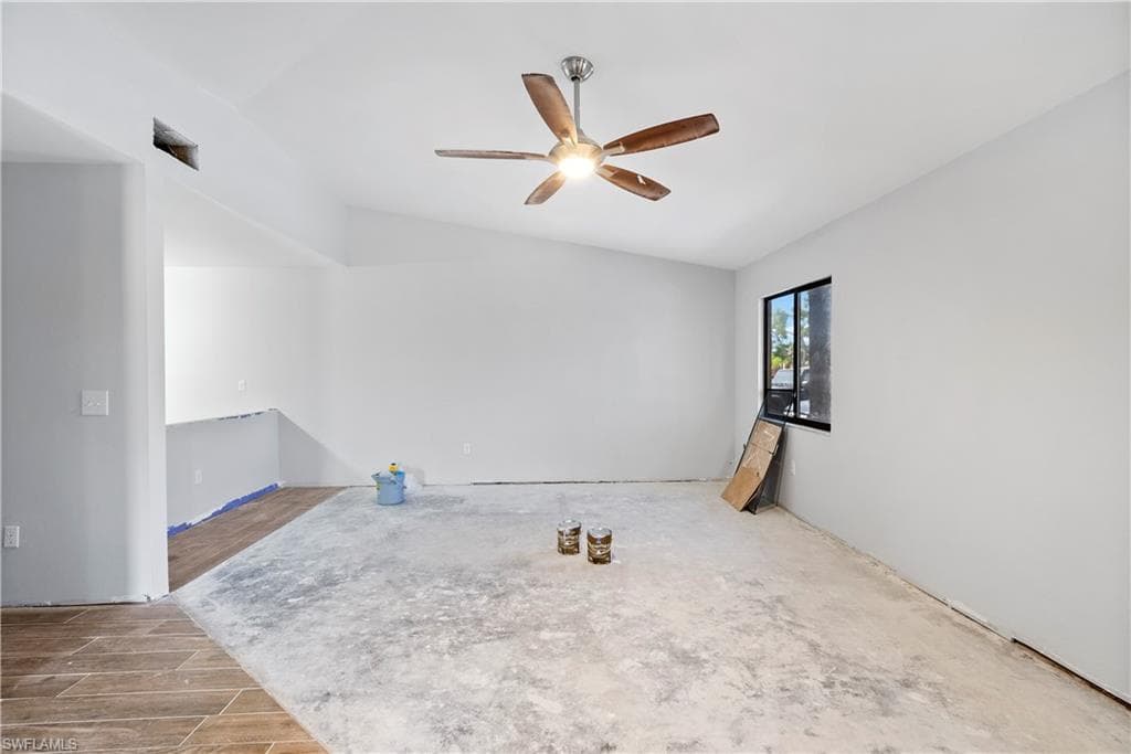 6311 Royal Woods DR FORT MYERS, FL 33908