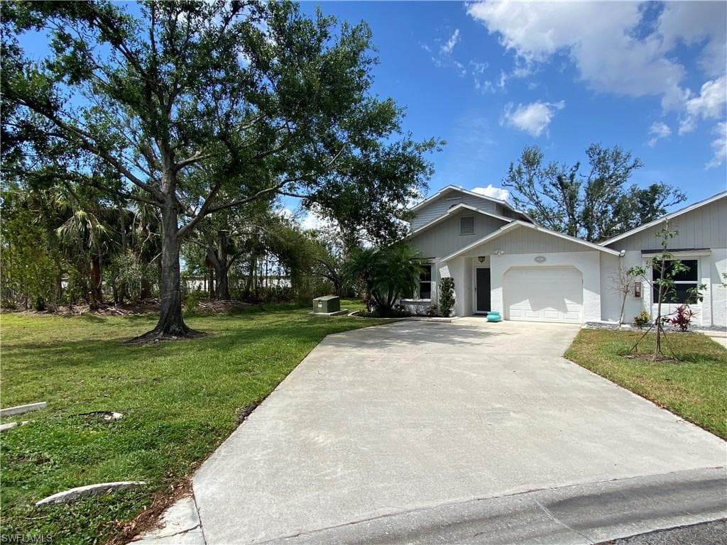 13660 Abbey DR 1 FORT MYERS, FL 33919