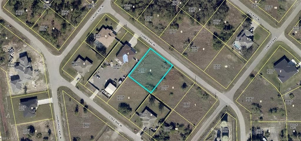 2005 Curry AVE N LEHIGH ACRES, FL 33971