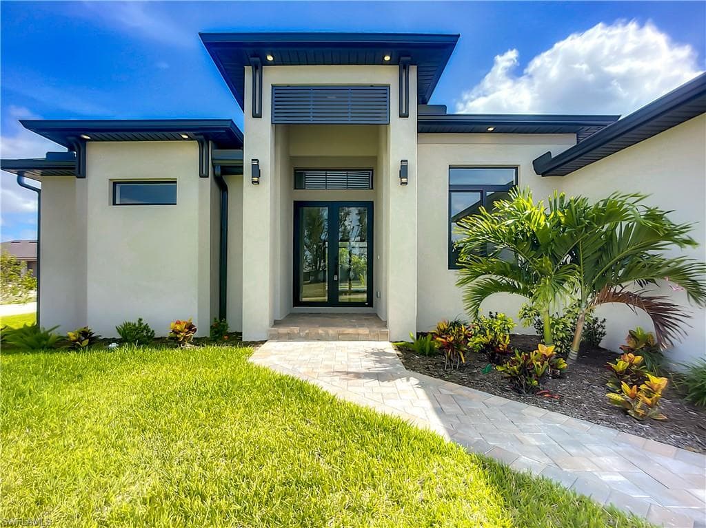 4606 NW 34th ST CAPE CORAL, FL 33993