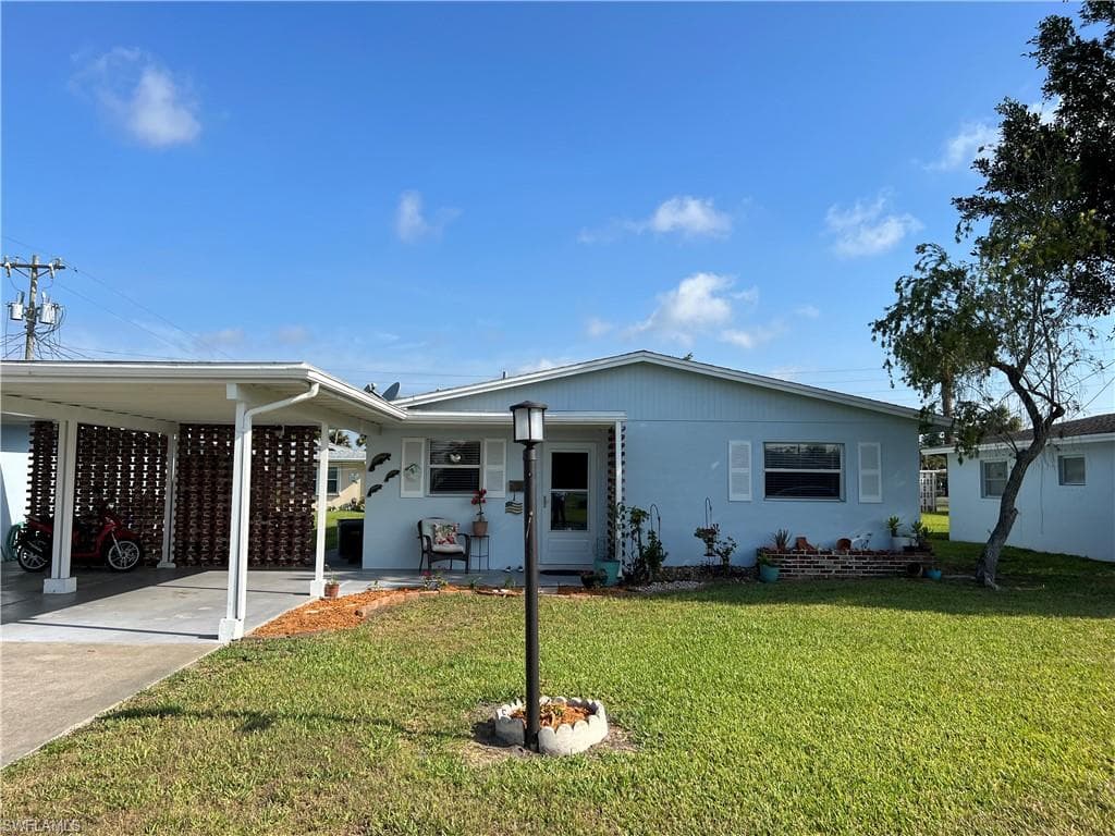 2205 Croton CT LEHIGH ACRES, FL 33936