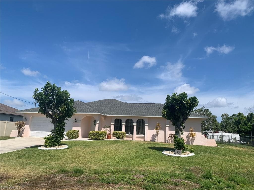 1127 SE 19th LN CAPE CORAL, FL 33990