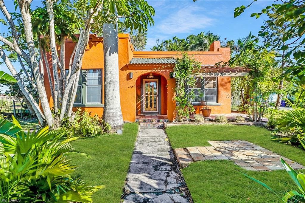 1717 Sunset PL FORT MYERS, FL 33901