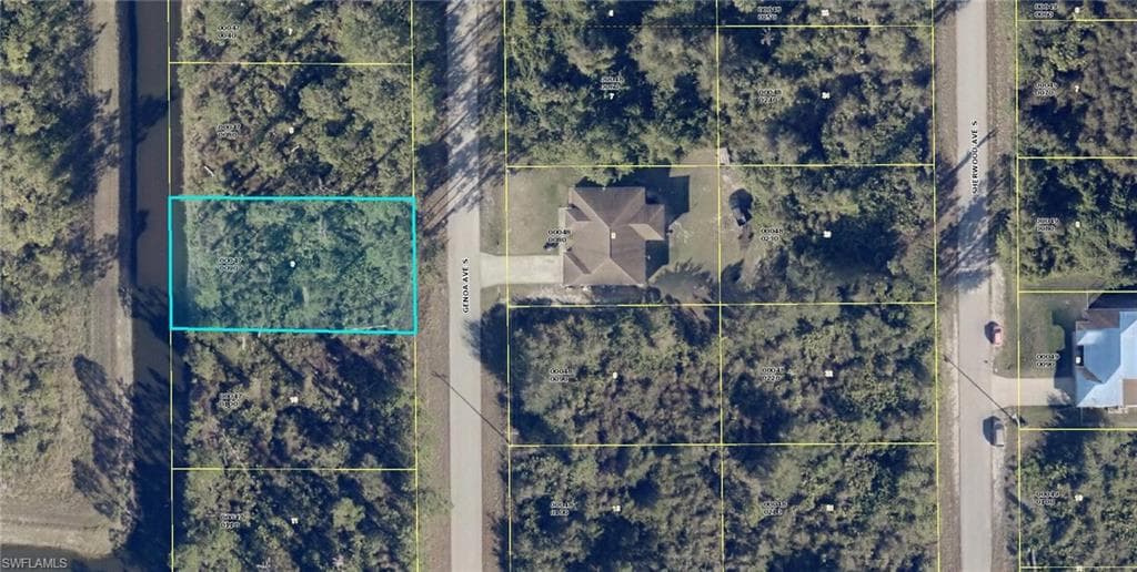560 GENOA AVE S LEHIGH ACRES, FL 33974