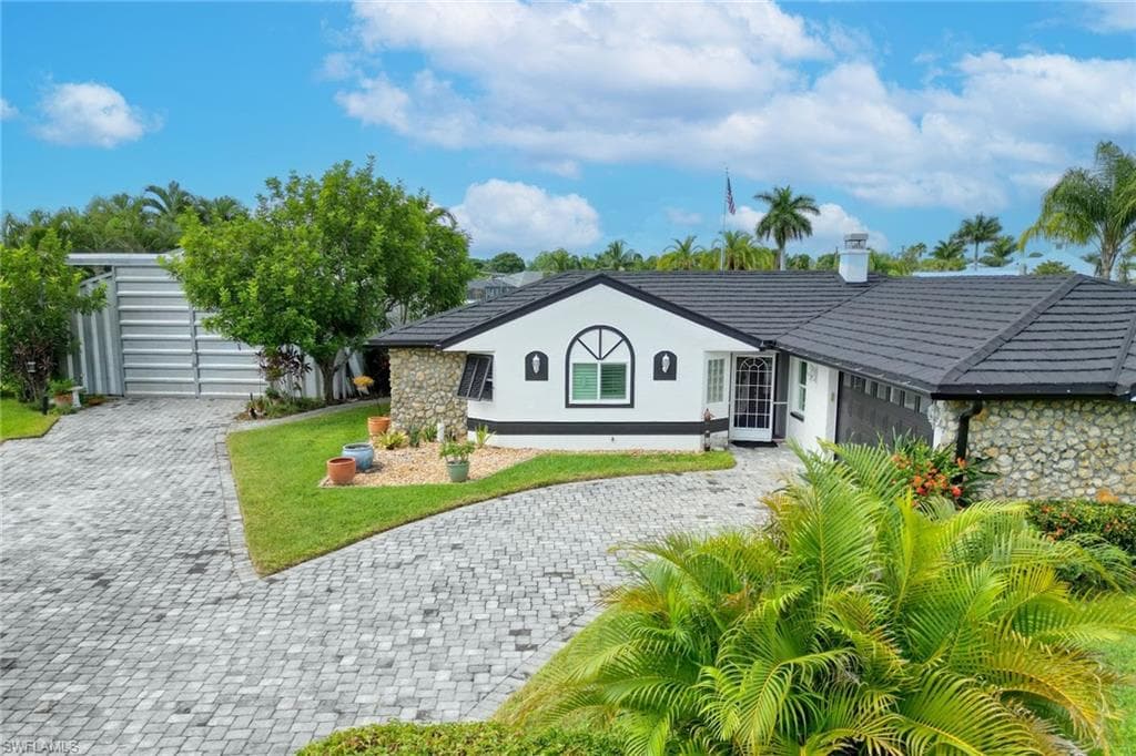 13249 Marquette BLVD FORT MYERS, FL 33905