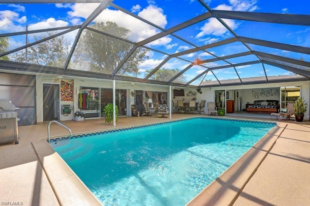 1113 Lenox CT CAPE CORAL, FL 33904