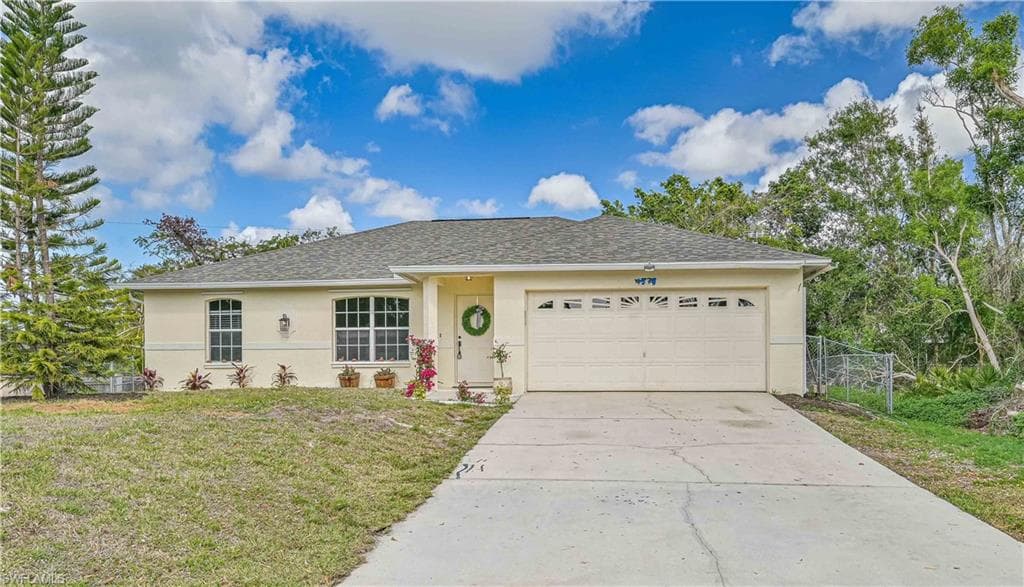 4576 Del Rio LN BONITA SPRINGS, FL 34134