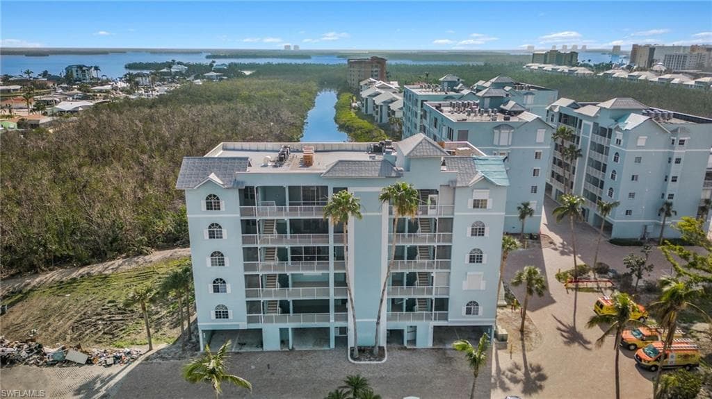 22748 Island Pines WAY 403 FORT MYERS BEACH, FL 33931