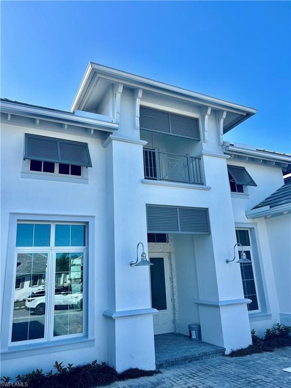 8828 Paradera CT NAPLES, FL 34113