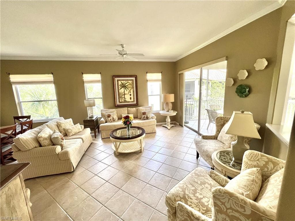 8267 Parkstone PL 301 NAPLES, FL 34120