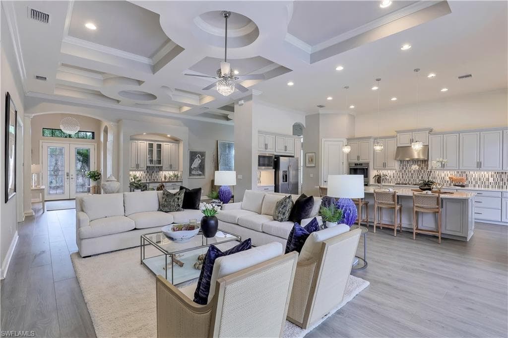 9496 Livorno CT NAPLES, FL 34119