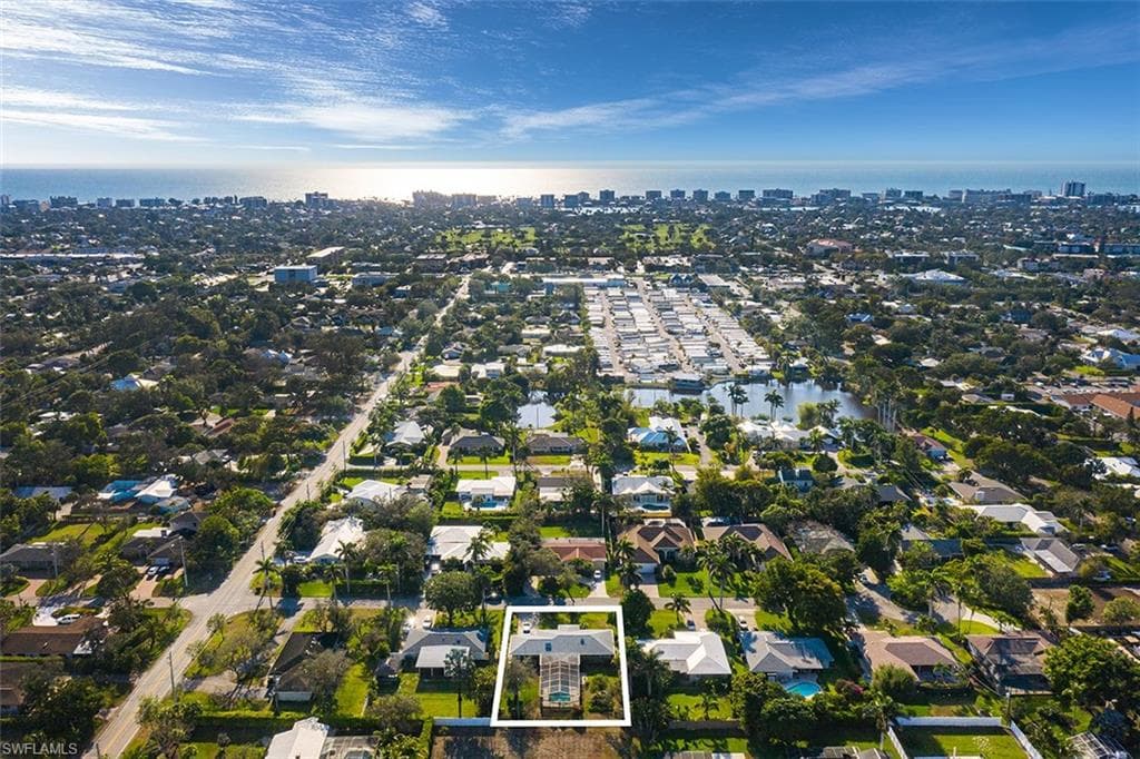 2666 13th ST N NAPLES, FL 34103