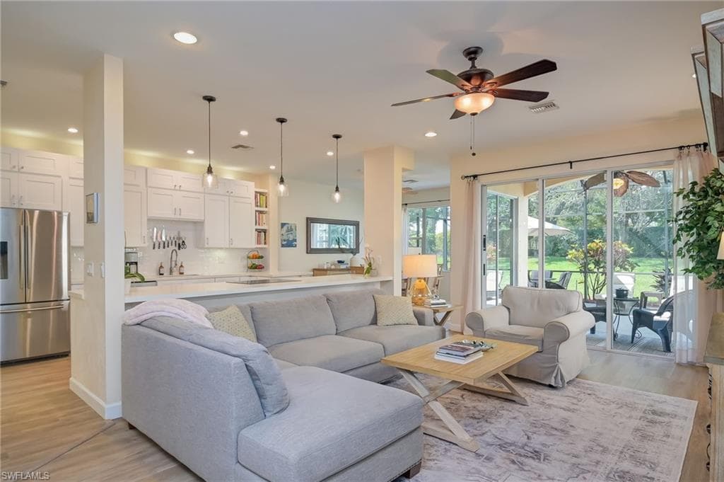 20352 Larino LOOP ESTERO, FL 33928