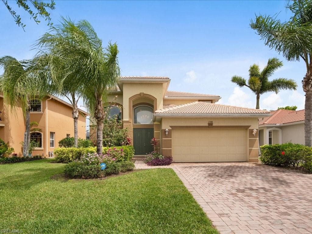 1588 Birdie DR NAPLES, FL 34120