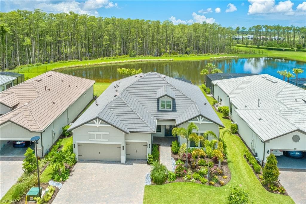 19284 Aqua Shore DR FORT MYERS, FL 33913
