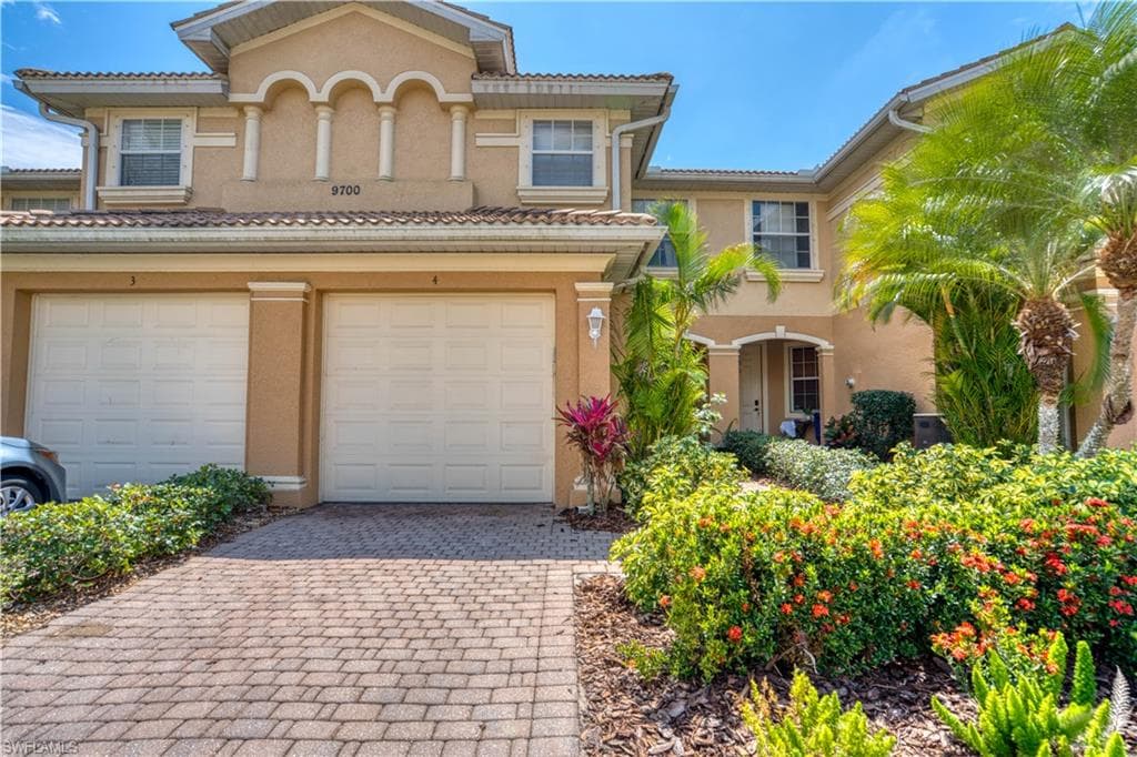 9700 Foxhall WAY 4 ESTERO, FL 33928