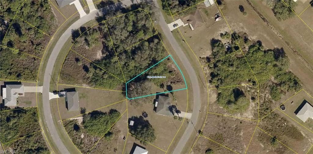 3012 S Lakewood RD LABELLE, FL 33935