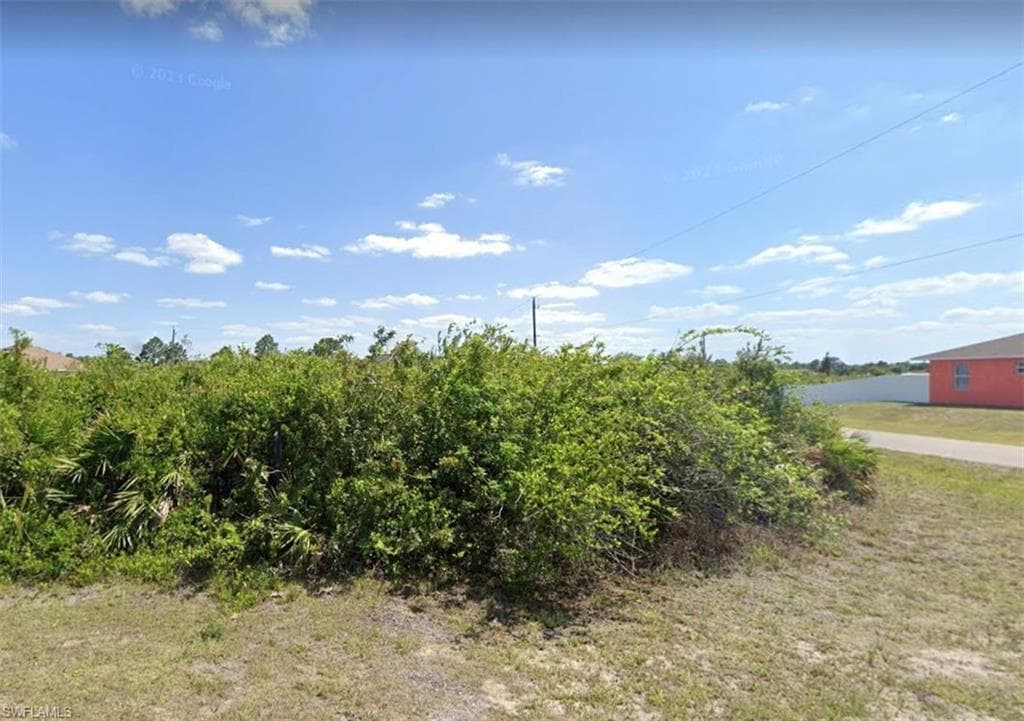 2719 57th ST W LEHIGH ACRES, FL 33971
