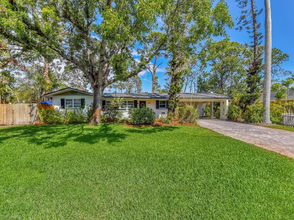 3669 Marvaez ST FORT MYERS, FL 33901
