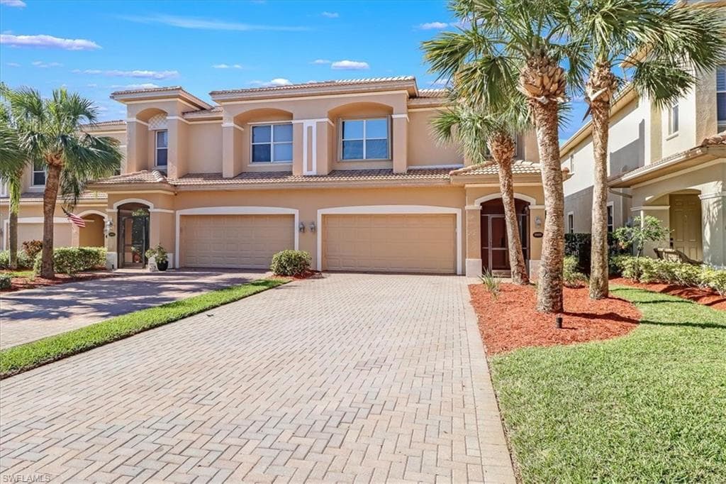 20073 Larino LOOP ESTERO, FL 33928