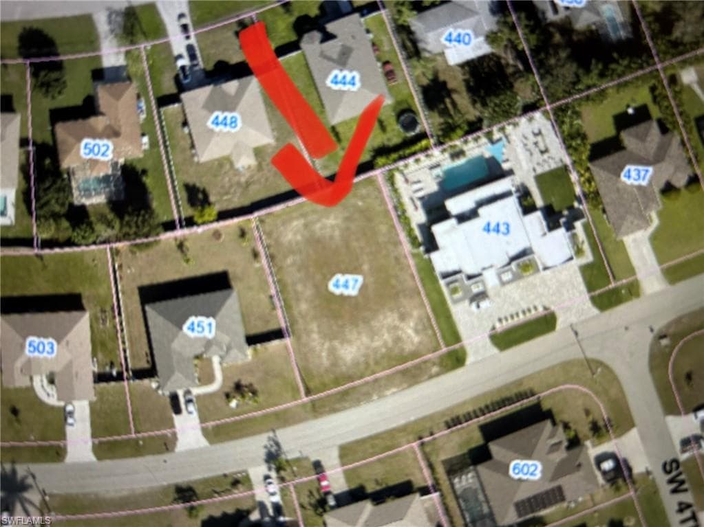 447 SW 6th ST CAPE CORAL, FL 33991