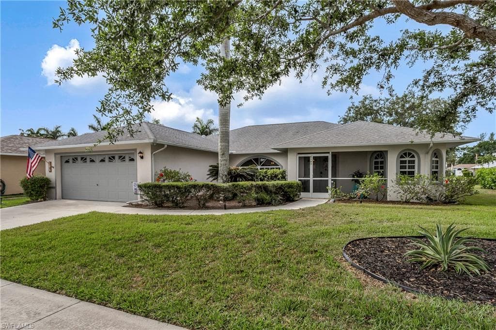 4107 Dahoon Holly CT ESTERO, FL 34134