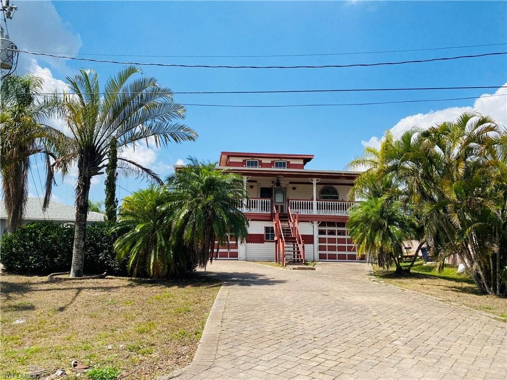 2129 Davis BLVD FORT MYERS, FL 33905