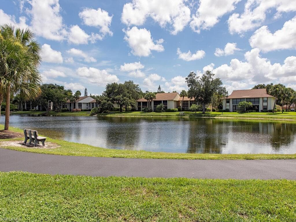 523 Lake Louise CIR 101 NAPLES, FL 34110