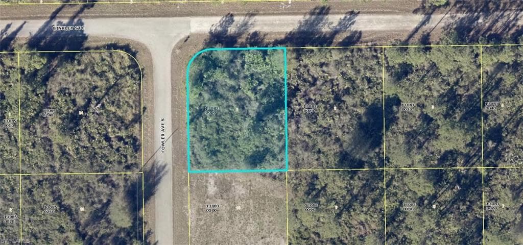 1058 Binkley ST E LEHIGH ACRES, FL 33974