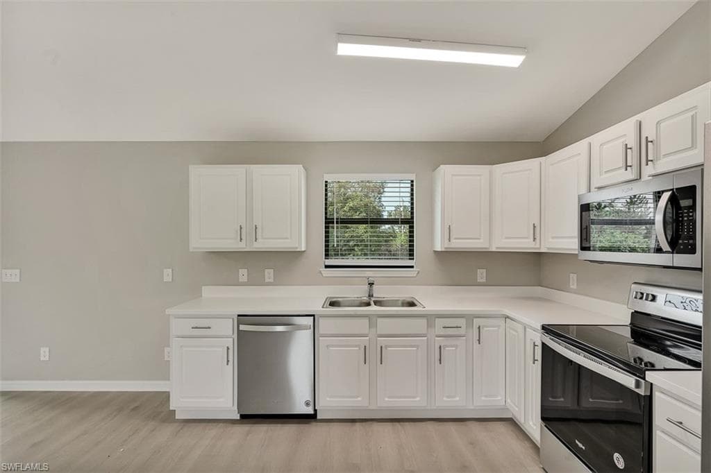 2800 57th ST W LEHIGH ACRES, FL 33971