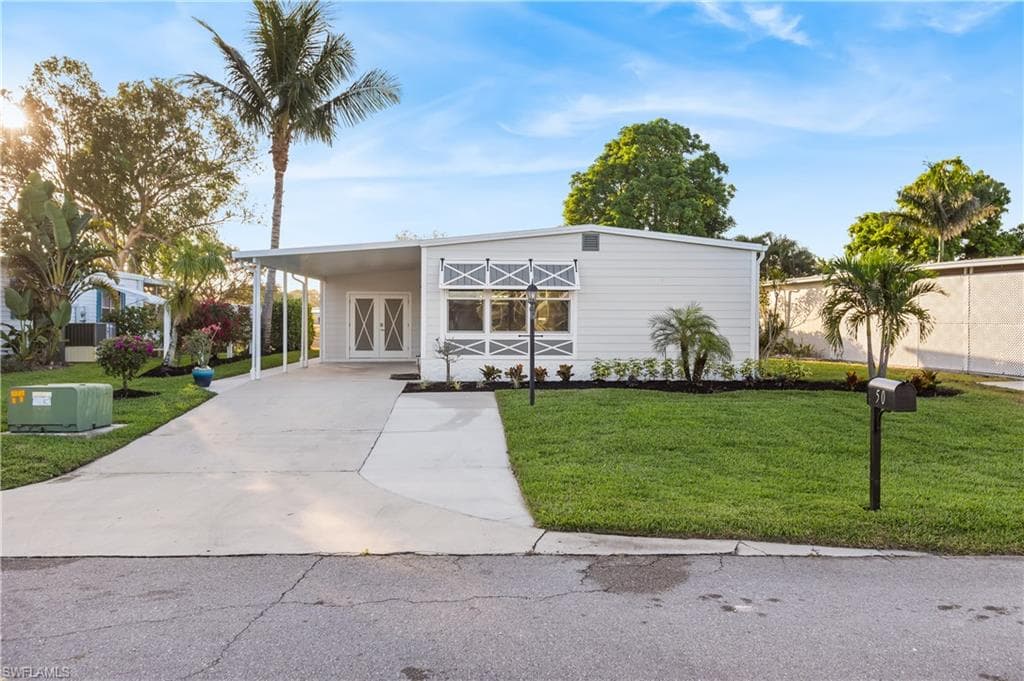 50 Le Mans DR NAPLES, FL 34112