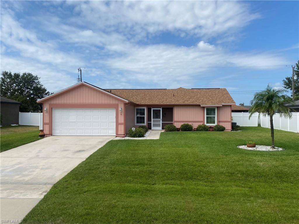 816 SW 9th AVE CAPE CORAL, FL 33991