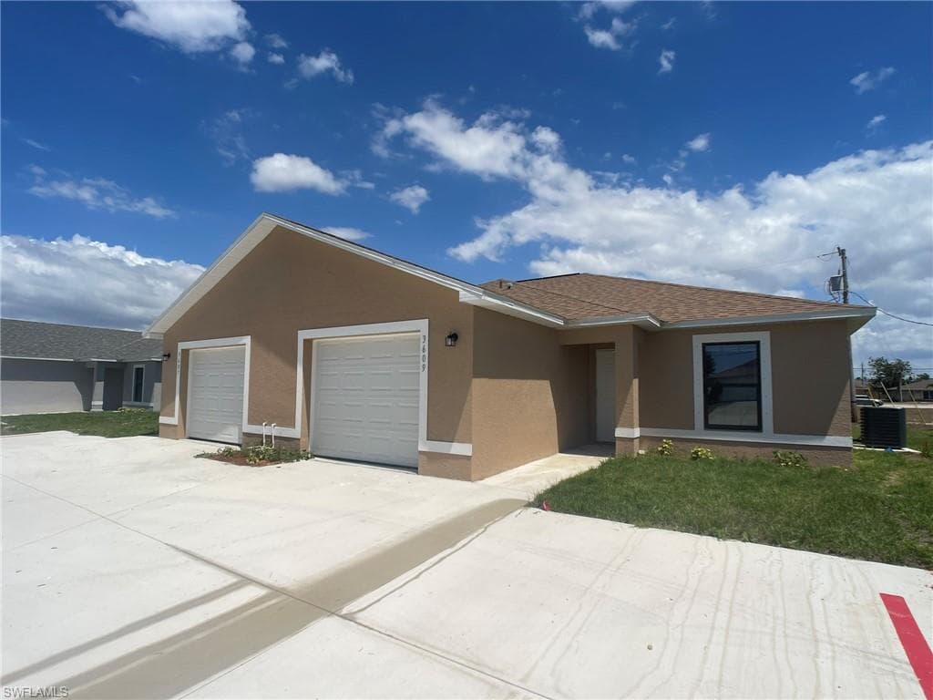 3609 SW 8th PL CAPE CORAL, FL 33914