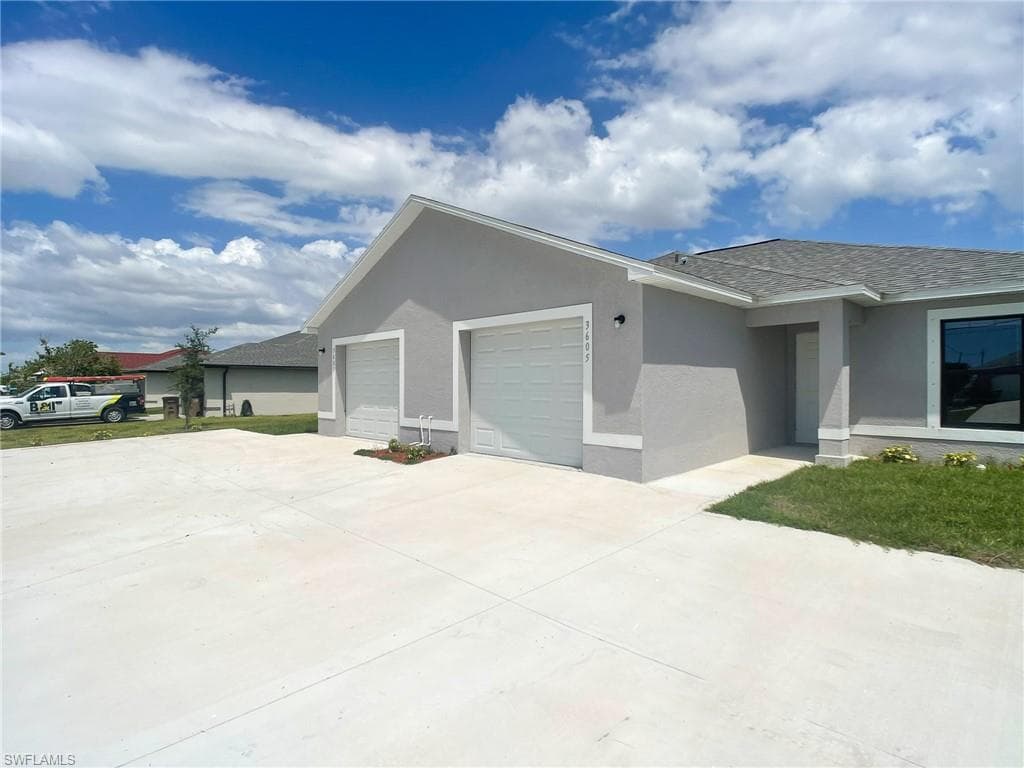 3605 SW 8th PL CAPE CORAL, FL 33914