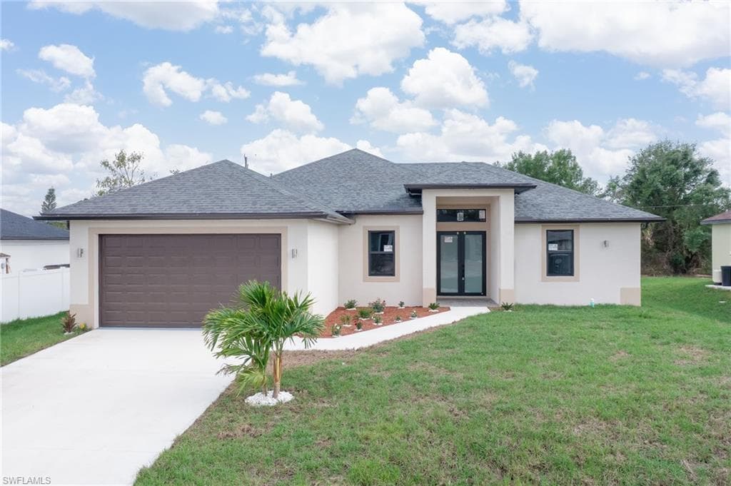 4707 6th ST W LEHIGH ACRES, FL 33971