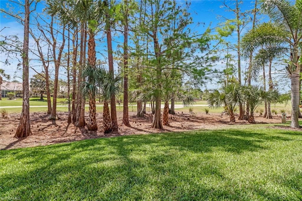 6900 Dennis CIR J-105 NAPLES, FL 34104