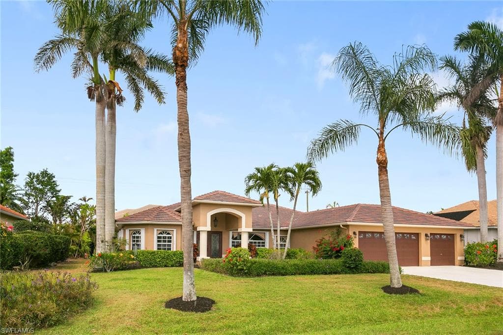 28472 Del Lago WAY BONITA SPRINGS, FL 34135