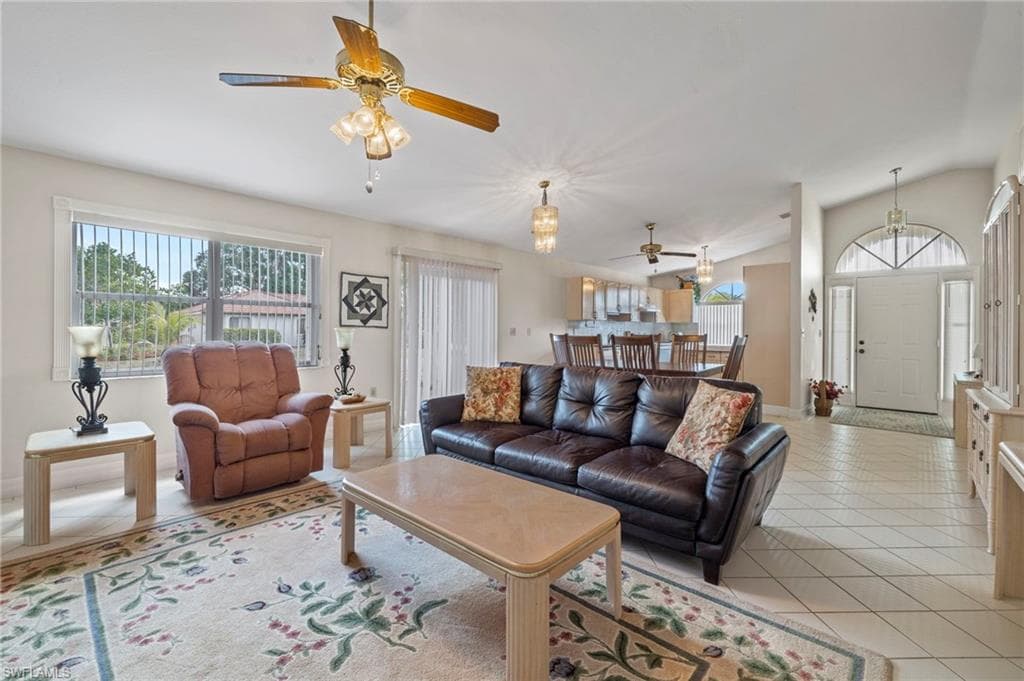 11272 Coimbra LN BONITA SPRINGS, FL 34135