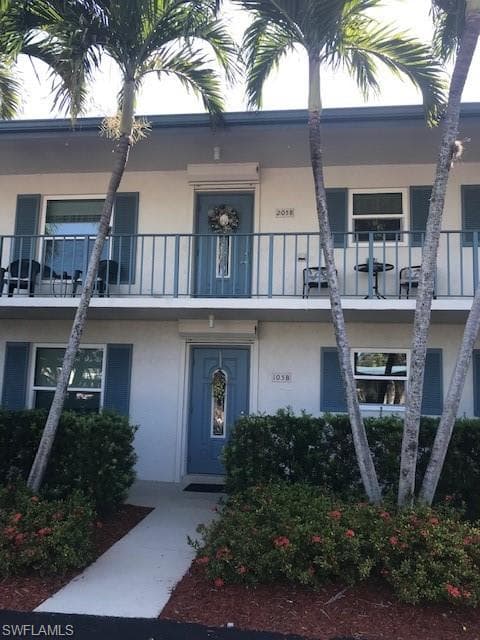 325 Charlemagne BLVD B205 NAPLES, FL 34112