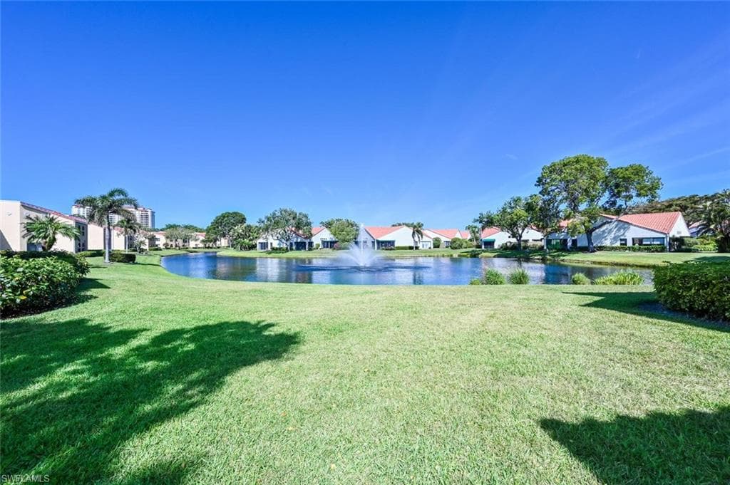 655 Windsurf LN B-202 NAPLES, FL 34108