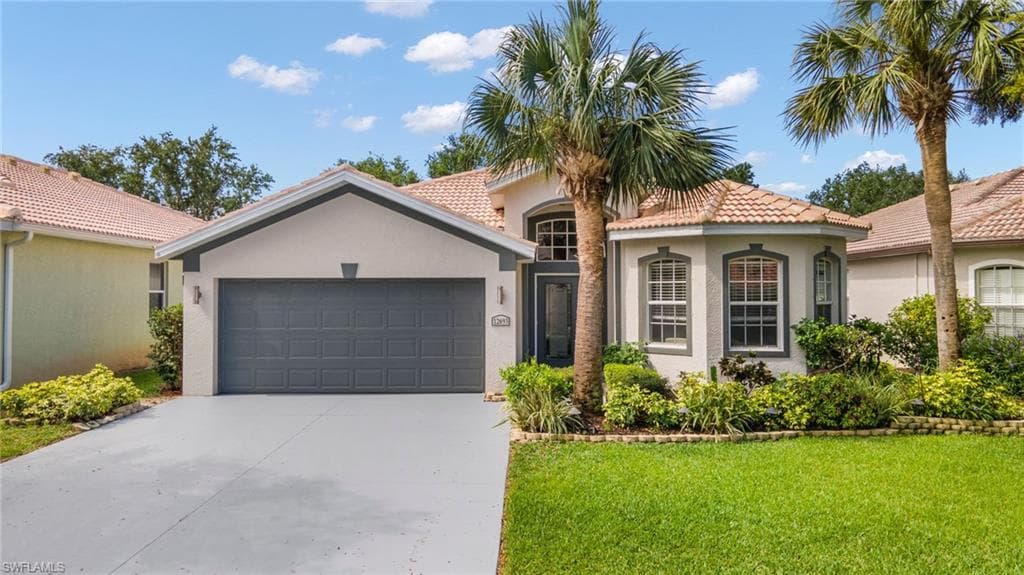12693 Ivory Stone LOOP FORT MYERS, FL 33913