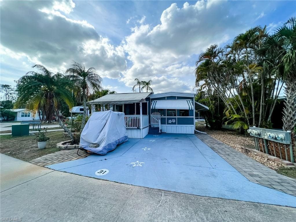 10814 Barred Owl CIR 31 ESTERO, FL 33928