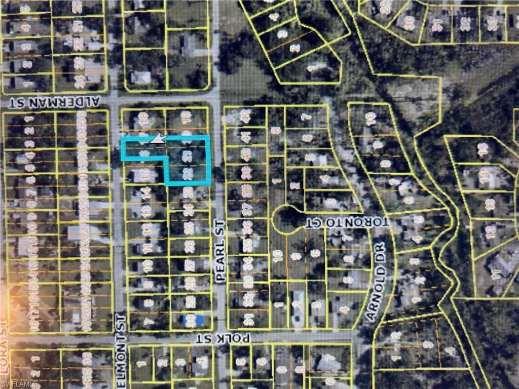 3855 Pearl ST FORT MYERS, FL 33916
