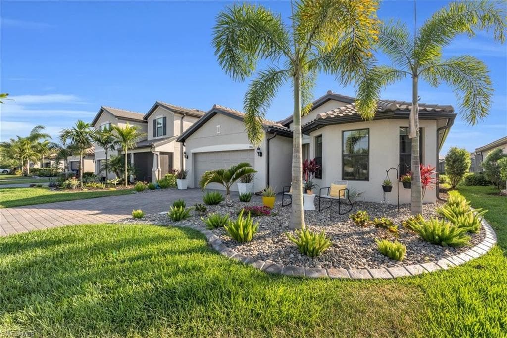 19862 Beverly Park RD ESTERO, FL 33928