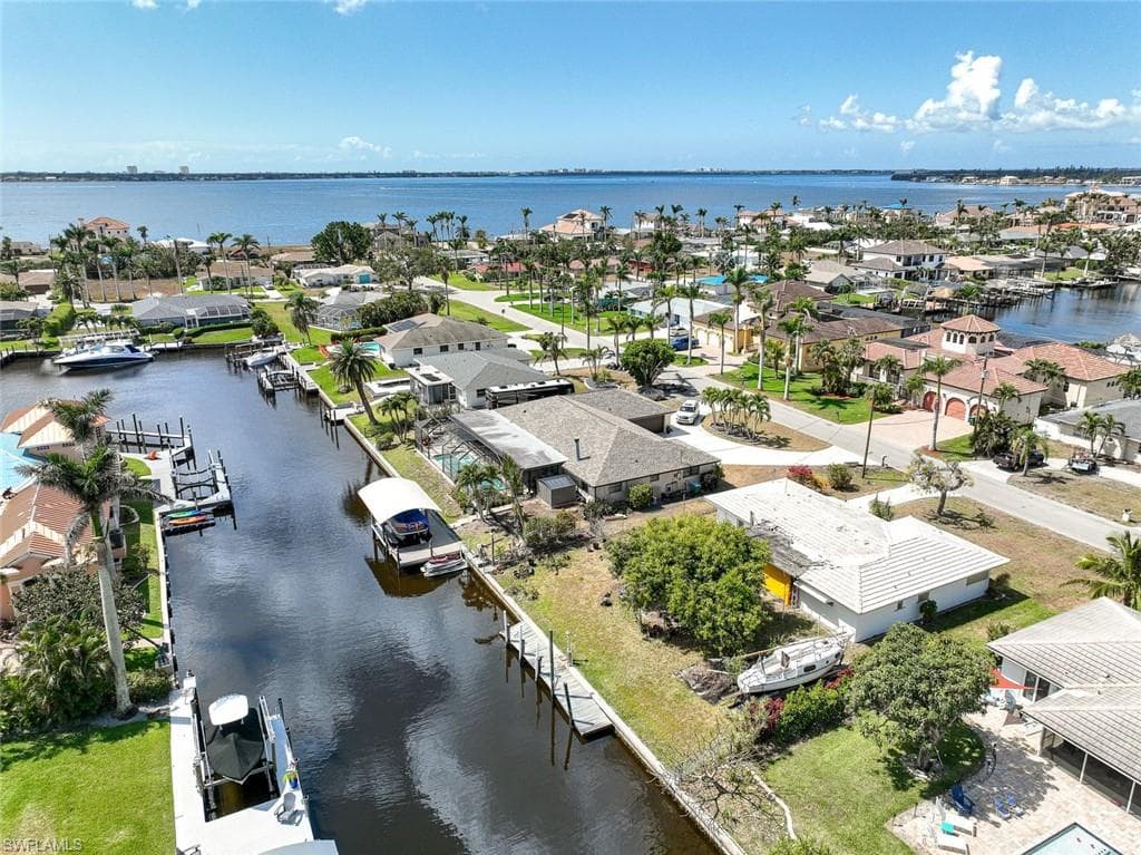 5375 Coral AVE CAPE CORAL, FL 33904